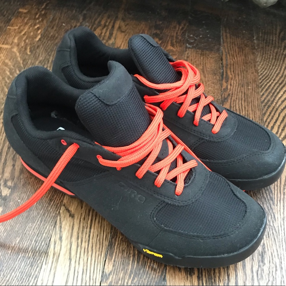 Giro Rumble VR Commuter Bicycling Shoe SPD (44EU)